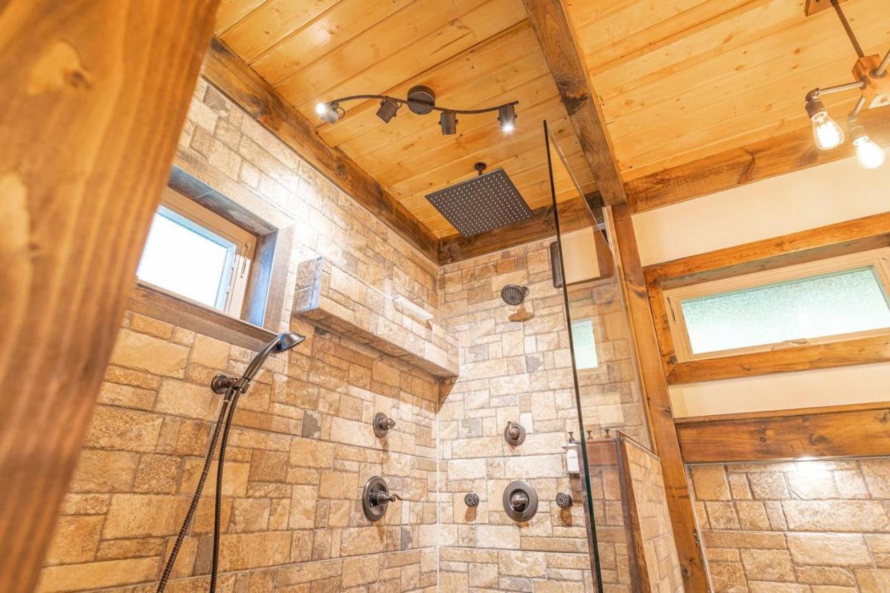 Canyon View Treehouse- Relaxing Getaway In Jasper With An Amazing View Exterior photo
